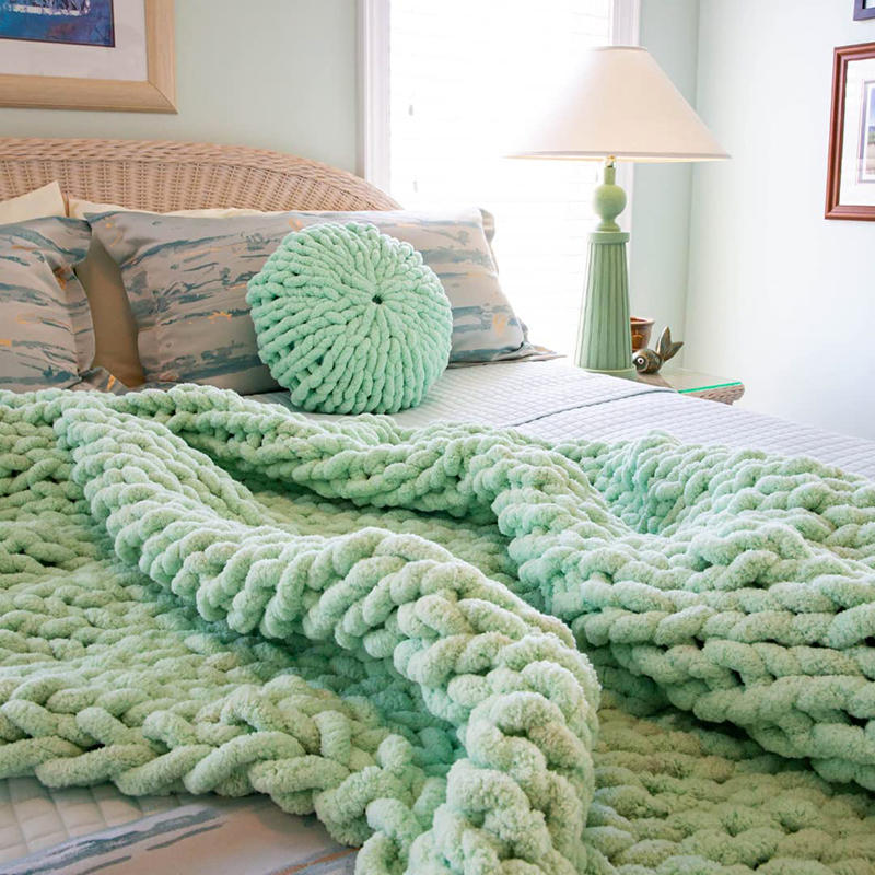 Chenille Yarn Chunky Knit Blankets